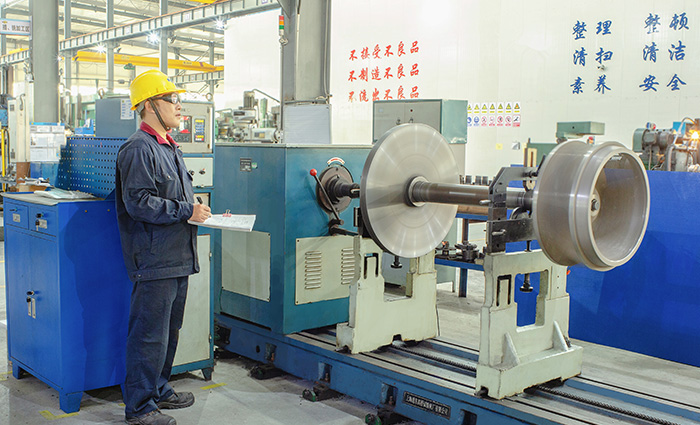 動(dòng)平衡機(jī)